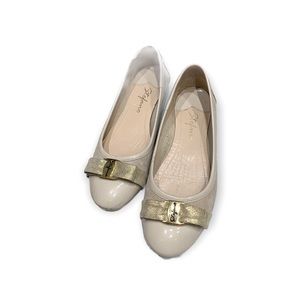 Stefano Beige Suede/Patent Leather Flats